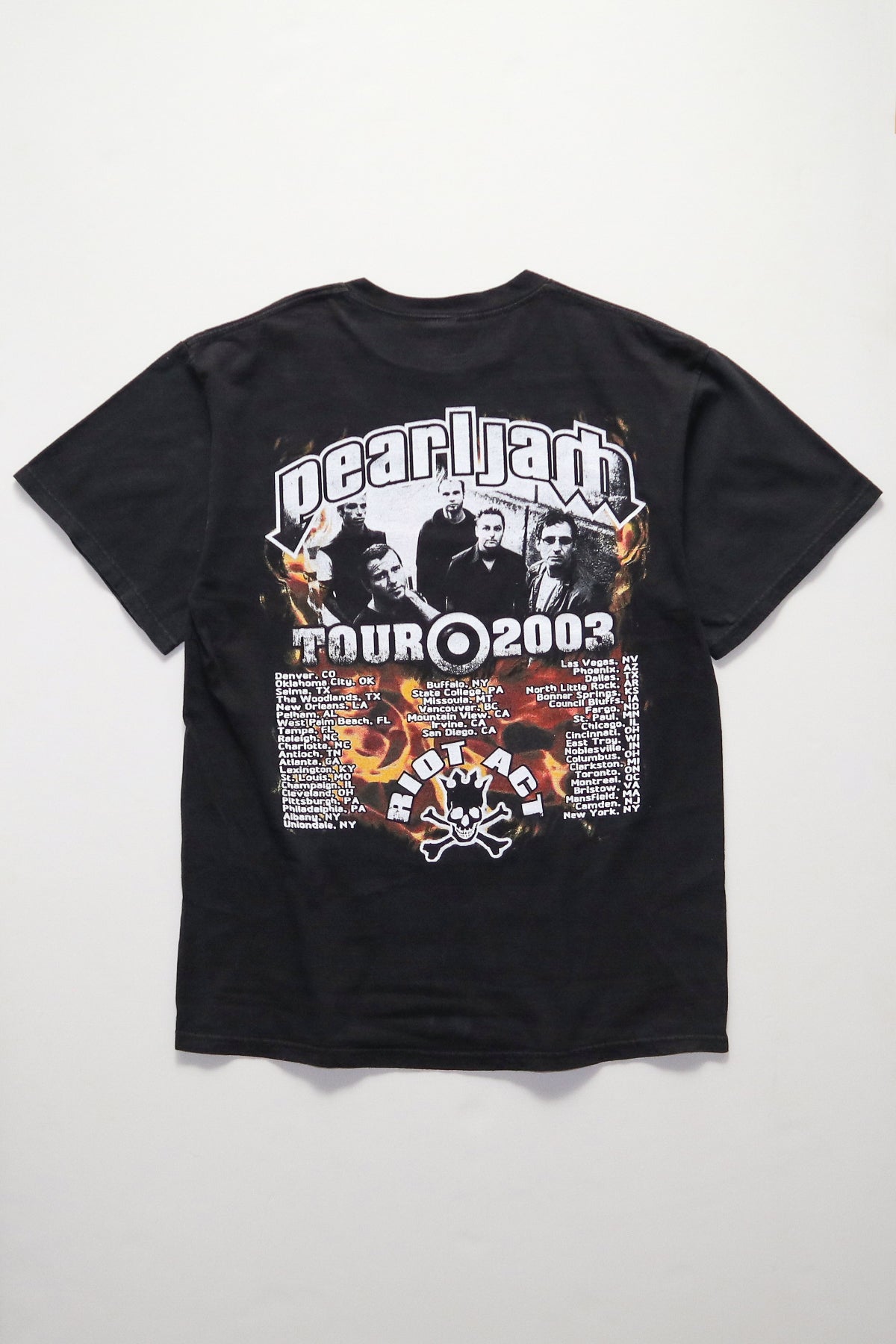 PEARL JAM / RIOT ACT US TOUR 2003 TEE SHIRTS（00s）