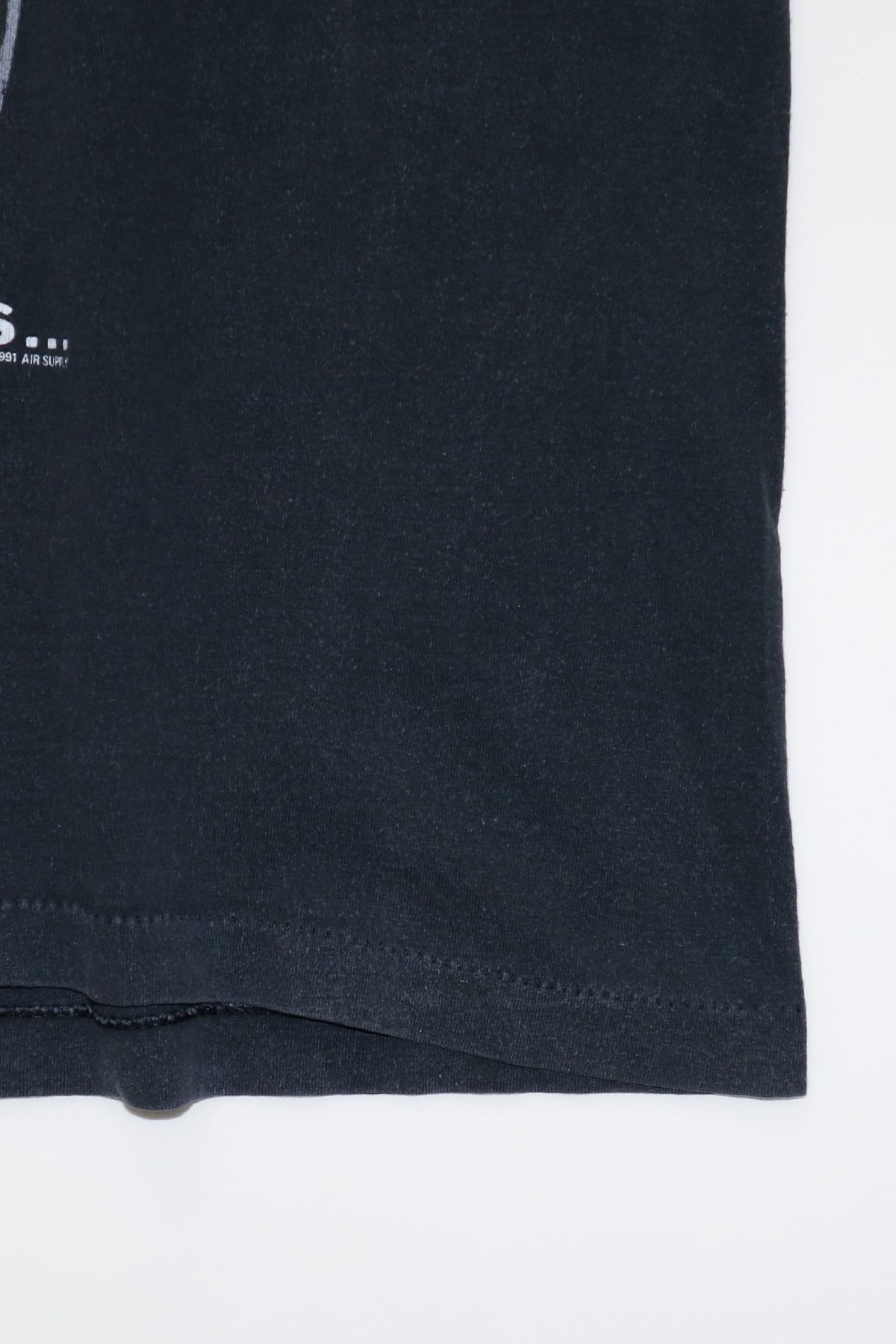 AIR SUPPLY / THE EARTH IS ... TEE SHIRTS（90s）